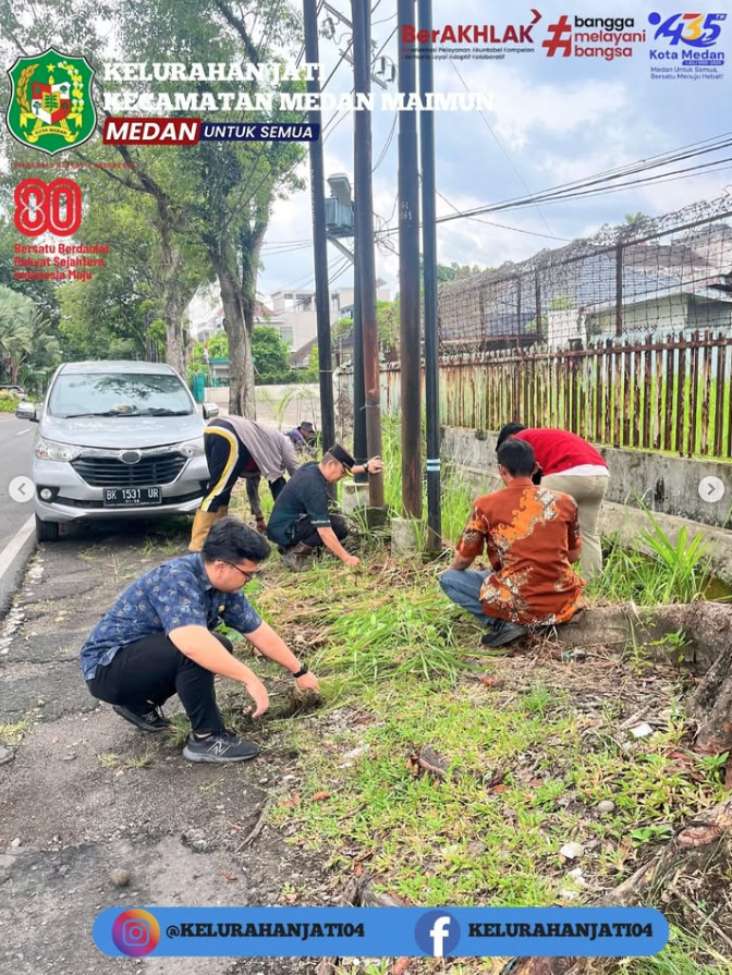 Kegiatan Gotong Royong Kelurahan Jati